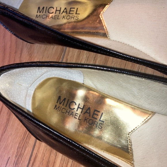 Michael Kors flats with bow 6 1/2 black - Picture 2 of 8